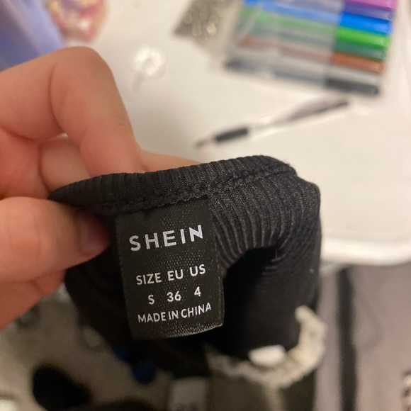 coquette black top with cream lace insert - Picture 3 of 4